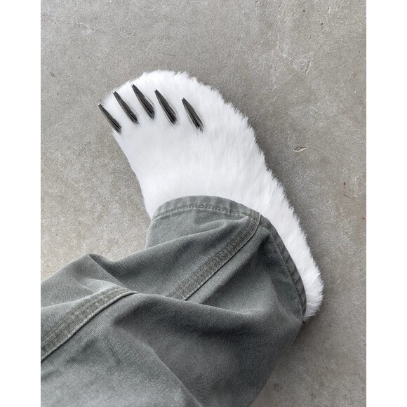 Exclusive Bravest Studios White Polar Bear Claw Mules - Size 12 In Hand! - Picture 3 of 6